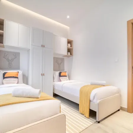 Exclusive Deal! Luxury 4Br Villa On Al Dana Island By Deluxe Holiday Homes Fujairah Exterior photo
