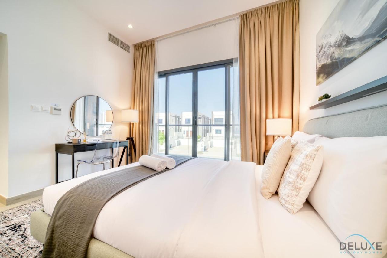 Exclusive Deal! Luxury 4br On Al Dana Island By Deluxe Homes Apartment Fujairah