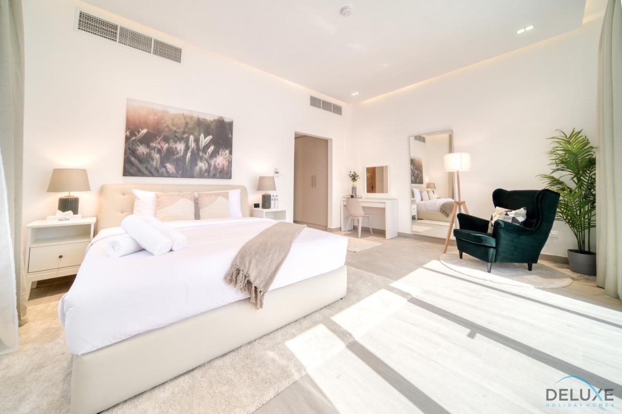 Exclusive Deal! Luxury 4br On Al Dana Island By Deluxe Homes Apartment *