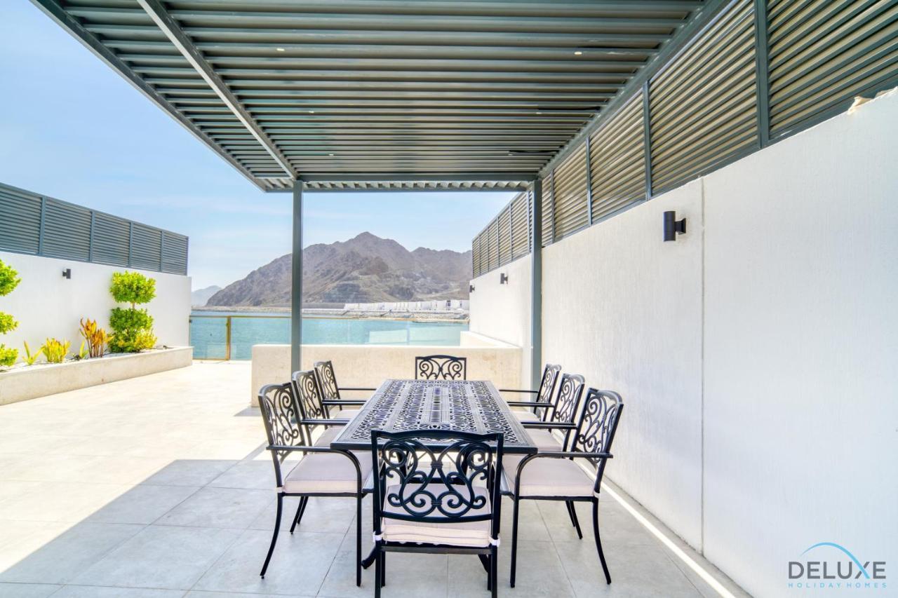 Exclusive Deal! Luxury 4br On Al Dana Island By Deluxe Homes