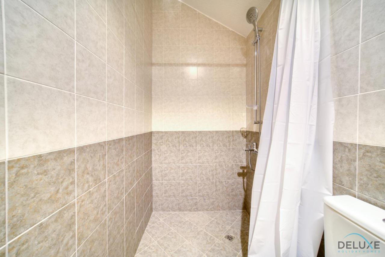 Exclusive Deal! Luxury 4br On Al Dana Island By Deluxe Homes