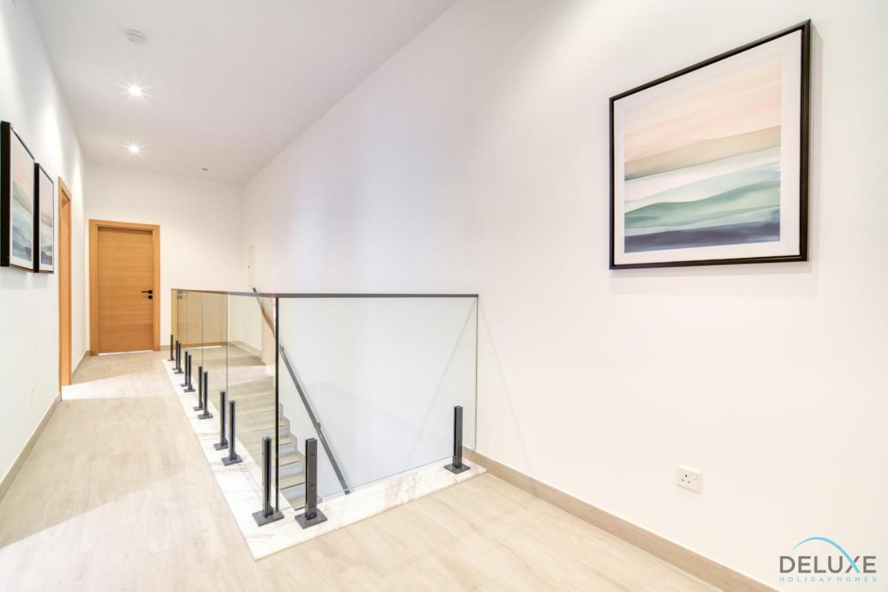 Exclusive Deal! Luxury 4br On Al Dana Island By Deluxe Homes Apartment *