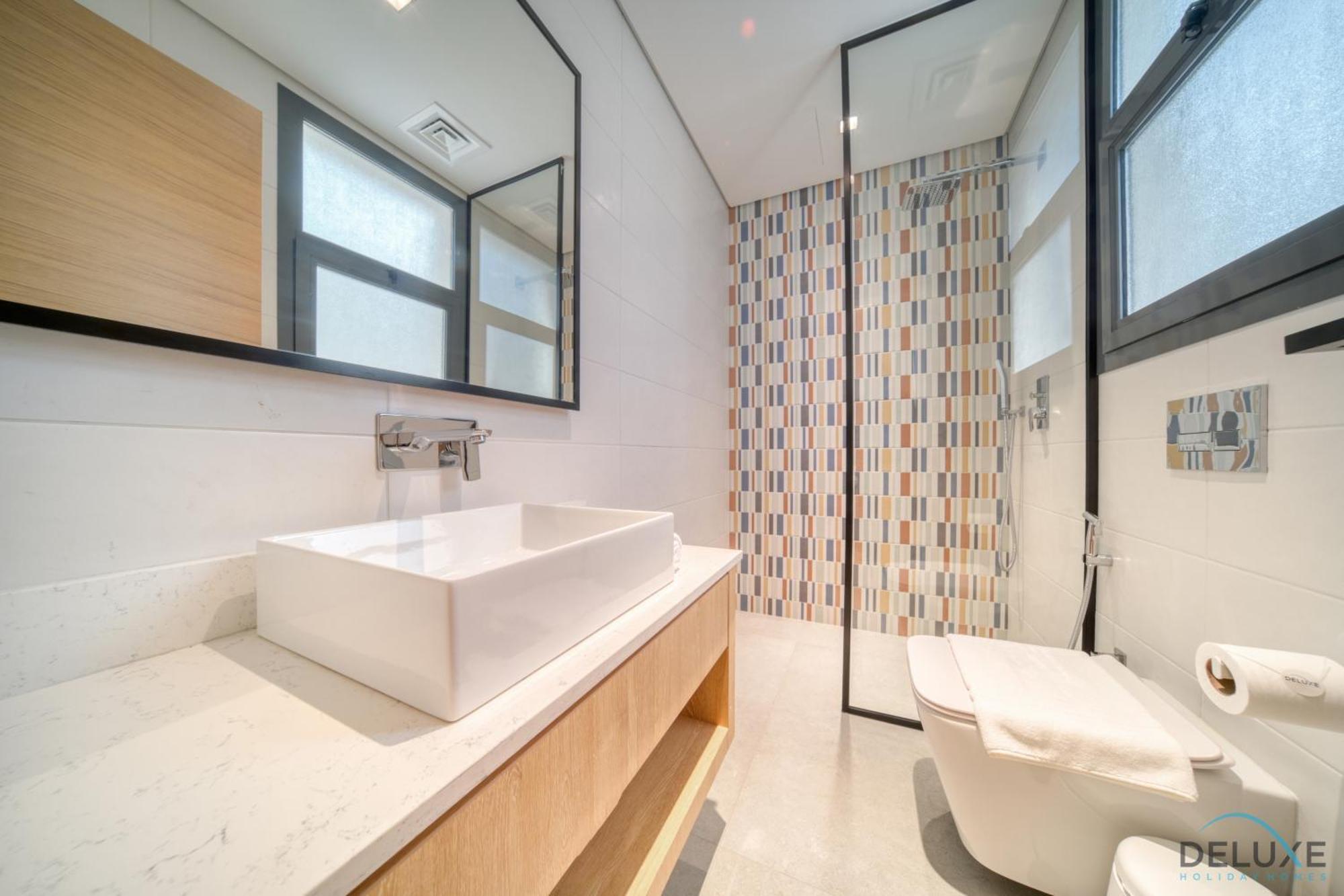 Apartment Exclusive Deal! Luxury 4br On Al Dana Island By Deluxe Homes *